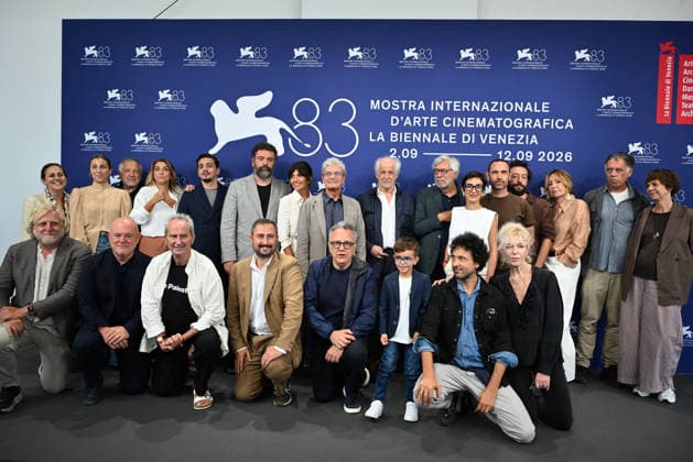 September 10, 2026, Venice, Rome, Italy: The cast, including Tony Servillo, Serena Rossi, Lorenzo Perrotta, and Mario Martone, during the photocall for Scherzetto, at the 83rd Venice Film Festival. Venice, September 10, 2026 Venice Italy - ZUMAa289 20260910_zia_a289_290 Copyright: xMariaxLauraxAntonellix xAgfx