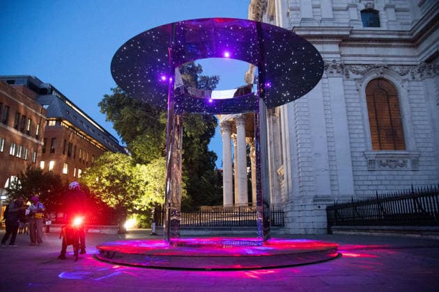 Mykola Kabluka s The Point of Unity unveiled as part of The Design Festival 2026 at St. Paul s Cathedral, London, UK - 16 September, 2026 A general view of The Point of Unity by Mykola Kabluka next to St. Paul s Cathedral, London, England, UK on Wednesday 16 September, 2026 as part of the Design Festival 2026., Credit:Justin Ng Avalon UK, England, London, St. Paul s Cathedral Copyright: xJustinxNgx xAvalonx 1135415566