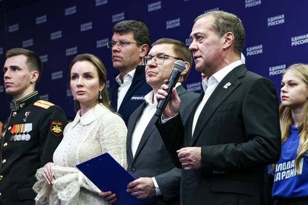 RUSSIA, MOSCOW - SEPTEMBER 20, 2026: Hero of Russia, Yunarmia Main Office Head Vladislav Golovin, Russia’s Children’s Rights Commissioner Maria Lvova-Belova, United Russia General Council Secretary, Russian Federation Council First Deputy Speaker Vladimir Yakushev and United Russia Party Chairman, Russian Security Council Deputy Chairman Dmitry Medvedev (L-R front) are seen at the United Russia Party s Central Executive Committee office during a meeting to discuss preliminary results of the 2026 Russian State Duma election. During the 2026 Single Voting Day, which lasted from 18 to 20 September, Russian citizens went to the polls to elect members of the Russian State Duma of the 9th convocation, as well as to vote in regional parliamentary 98040516