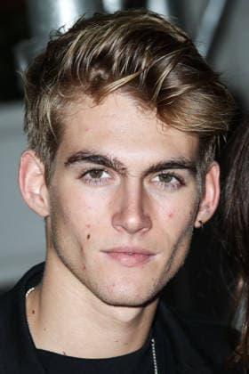 (FILE) Presley Walker Gerber Dead At 27 (FILE) Presley Walker Gerber Dead At 27. He was the son of supermodel Cindy Crawford and businessman Rande Gerber, and the brother of model and actress Kaia Gerber. Presley died on Sunday, September 20, 2026 at a rehab facility, according to Los Angeles County Medical Examiner records obtained by PEOPLE. TMZ was first to report the news. MANHATTAN, NEW YORK CITY, NEW YORK, USA - SEPTEMBER 07: Presley Walker Gerber arrives at the Harper s BAZAAR Celebration of ICONS By Carine Roitfeld held at The Plaza Hotel on September 7, 2018 in Manhattan, New York City, New York, United States. (Photo by Xavier Collin Image Press Agency)