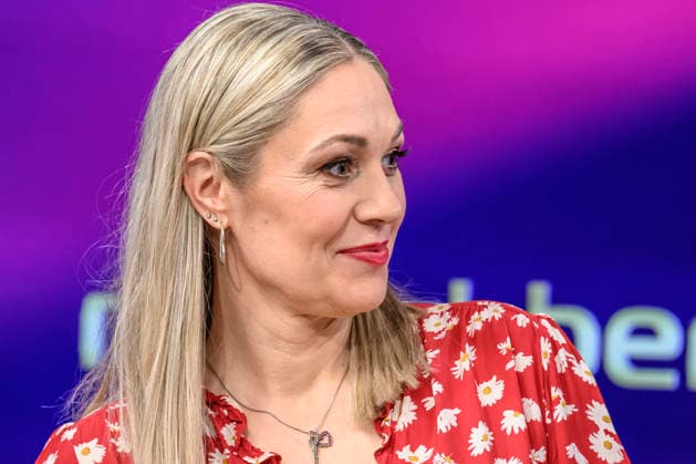 Pictured, from left: Ruth Moschner, host, GER, Berlin, studio, guest on Maischberger, political talk show, TV, program, with host Sandra Maischberger, Das Erste, from Studio 20 in Adlershof, September 21, 2026, Copyright: HMBxMedia UwexKoch