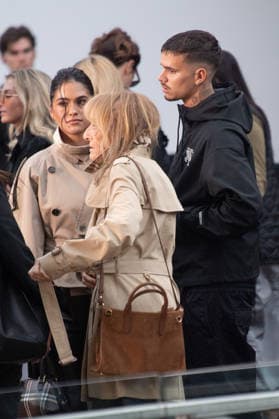 Burberry SS27 Runway Show Arrivals at Chelsea College of Arts, London, UK Romeo Beckham and Kim Turnbull attends Burberry s SS27 Runway Show during London Fashion Week at Chelsea College of Arts, London, England, UK on Monday 21 September, 2026., Credit:Justin Ng Avalon UK, England, London, Chelsea College of Arts Copyright: xJustinxNgx xAvalonx 1137134522