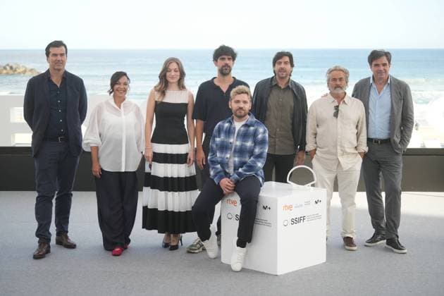 Roberto Bueso, Eduard Fernandez, Meritxell Calvo, Adam Jezierski, Francesco Carril, Cristina Plazas, Jaime Ortiz photocall of premiere El Mal Padre during the 74nd San Sebastian Film Festival in San Sebastian, Spain, on Tuesday, 22 September, 2026. Cordon Press