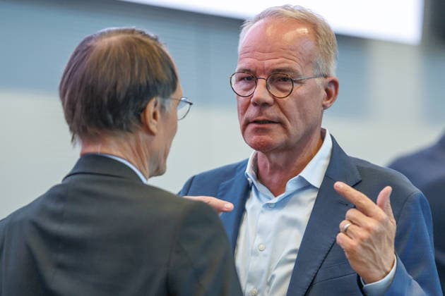 Statement by Matthias Miersch, SPD Chairman, and Karl Lauterbach, SPD, at an SPD parliamentary group meeting on September 22, 2029, in Berlin, Berlin, Berlin, Germany, Reichstag