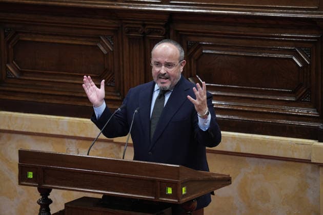Illa Appears Before the Parliament Regarding the 2025 PISA Tests The president of the PP in Catalonia, Alejandro Fernández, speaks during a plenary session at the Parliament of Catalonia on September 23, 2026, in Barcelona, Catalonia, Spain. Illa is appearing today in the Catalan Parliament at his own request following the crisis that erupted in the Department of Education due to a sampling error that excluded Catalonia from the PISA report results. SEPTEMBER 23, 2026 Barcelona, Catalonia Barcelona, Catalonia, Spain Copyright: xDavidxZorrakinox 7793135