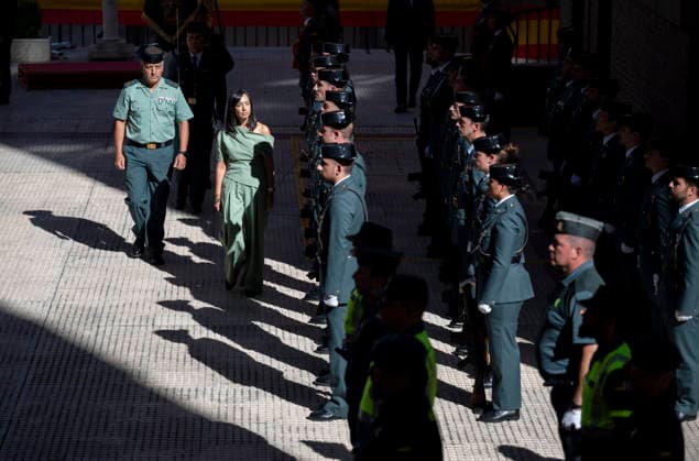 Mercedes González Presides Over the Inauguration of the Chief of the Civil Guard Command in Guadalajara The Director General of the Civil Guard, Mercedes González 2i, during the inauguration of the new chief of the Civil Guard Command in Guadalajara on September 23, 2026, in Guadalajara, Castilla-La Mancha, Spain. Lieutenant Colonel Laura Gómez has assumed her post as head of the Civil Guard Command in Guadalajara, thus becoming the second woman to hold the position of head of the Guadalajara Command, following Colonel Cristina Moreno, who led the Civil Guard in the province for nearly five years. SEPTEMBER 23, 2026 Guadalajara, Castile-La Mancha Guadalajara, Castile-La Mancha, Spain Copyright: xAlbertoxOrtegax 7793599
