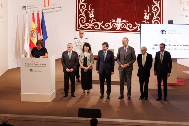 Felipe VI Attends the Award Ceremony for the 2nd International Hispanism Award of the Duques de Soria Foundation King Felipe VI during the award ceremony for the 2nd International Hispanism Award of the Duques de Soria Foundation at the Convent of La Merced on September 25, 2026, in Soria, Castile and León, Spain. The award was presented to PhiloBiblon, the largest digital library and biobibliographic database dedicated to medieval Iberian texts in the Romance languages of Castilian, Catalan, and Galician-Portuguese. The team is led by Professor Charles B. Faulhaber of the University of Oxford. September 25, 2026, Soria, Castile and León, Spain Copyright: xConchaxOrtegax 7799876