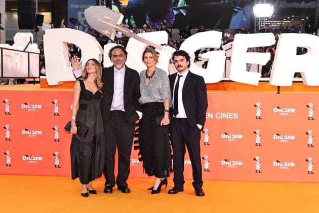 September 25, 2026, Ciudad De Mexico, Ciudad De Mexico, Mexico: TO - 45249 - Mexico City - 09 25 2026 - Maria Eladia Hageeman, The director Alejandro Gonzalez Inarritu, Maria Gonzalez and Eliseo Gonzalez, and his family, during the red carpet of the movie - Digger -, at Parque Plaza Toreo, in Mexico City. Clasos photo Ciudad De Mexico Mexico - ZUMAcs4_ 20260925_faa_cs4_172 Copyright: xAlfonsoxManzanox