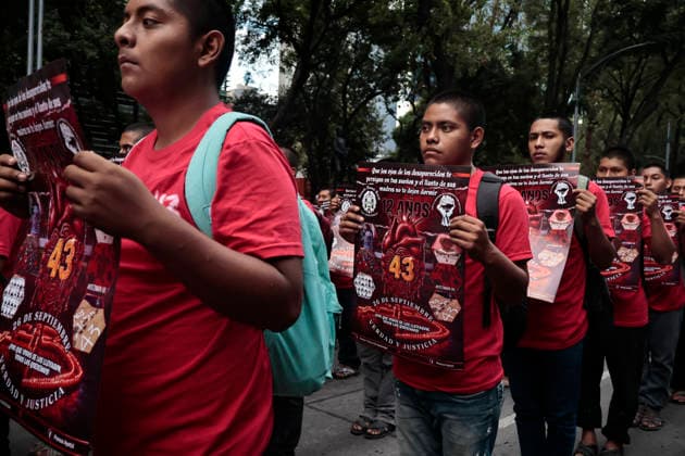 September 26, 2026, Mexico City, Cdmx, Mexico: Parents and relatives of the 43 students from the Raoºl Isidro Burgos Rural Teachers College in Ayotzinapa, Guerrero, marched to mark the 12th anniversary of their forced disappearanceâ€carried out by organized crime in collusion with local police and military forces between September 26 and 27, 2014. Hundreds of students from Ayotzinapa marched alongside activists and the parents of the missing students to demand clarity on the case, as the government has yet to provide precise information regarding the fate of the 43. The demonstration proceeded peacefully from the Angel of Independence monument to the city s Zo³calo; there, on a stage set up in front of the National Palace, the - ZUMAp204 20260926_zip_p204_043 Copyright: xJosuexPerezx