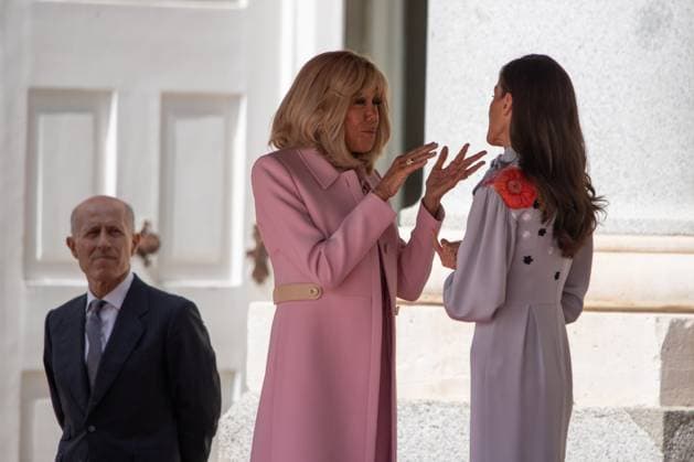 September 29, 2026, Madrid, Spain: First Lady Brigitte Macron and Queen Letizia are seen during the official reception with military honors for the President of the French Republic, Emmanuel Macron, and First Lady Brigitte Macron, hosted by the King and Queen of Spain at the Royal Palace of Madrid. Madrid Spain - ZUMAs197 20260929_aaa_s197_198 Copyright: xDavidxCanalesx
