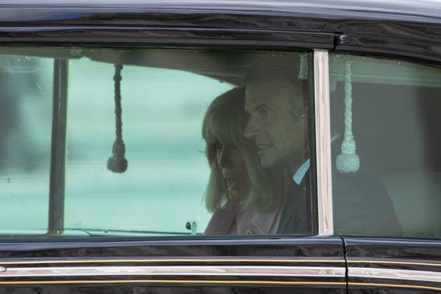 September 29, 2026, Madrid, Spain: First Lady Brigitte Macron and the President of the French Republic, Emmanuel Macron, attend the official reception with military honors for the President of the French Republic, Emmanuel Macron, and First Lady Brigitte Macron, hosted by the King and Queen of Spain, Felipe VI and Letizia, at the Royal Palace of Madrid. Madrid Spain - ZUMAs197 20260929_aaa_s197_201 Copyright: xDavidxCanalesx