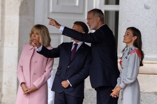 September 29, 2026, Madrid, Spain: From left to right: First Lady Brigitte Macron, President of the French Republic Emmanuel Macron, King Felipe VI, and Queen Letizia during the official reception with military honors for the President of the French Republic, Emmanuel Macron, and First Lady Brigitte Macron at the Royal Palace of Madrid. Madrid Spain - ZUMAs197 20260929_aaa_s197_230 Copyright: xDavidxCanalesx
