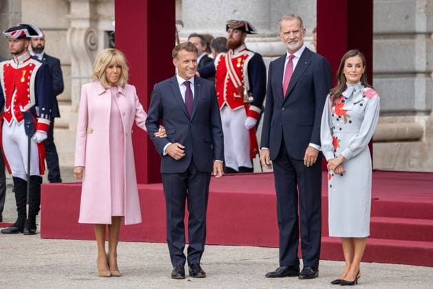 September 29, 2026, Madrid, Spain: From left to right: First Lady Brigitte Macron, President of the French Republic Emmanuel Macron, King Felipe VI, and Queen Letizia during the official reception with military honors for the President of the French Republic, Emmanuel Macron, and First Lady Brigitte Macron at the Royal Palace of Madrid. Madrid Spain - ZUMAs197 20260929_aaa_s197_239 Copyright: xDavidxCanalesx