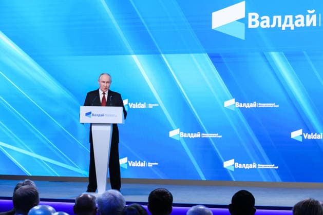 RUSSIA, MOSCOW REGION - OCTOBER 1, 2026: Russia s President Vladimir Putin speaks during a plenary session titled Responsibility for the Future: Limits of the Possible or Possibilities Without Limit? at the 23th annual meeting of the Valdai Discussion Club in Istra Russia - ZUMAt113 20261001_zaa_t113_351 Copyright: xAlexanderxShcherbakx