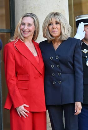 Emmanuel Macron - Javier Milei meeting in Paris PARIS, FRANCE - OCTOBER 1: General Secretary of the Presidency of Argentina and sister of Argentina s President Karina Milei (L) and French First Lady Brigitte Macron (R) pose for a photo ahead of their meeting at the Elysee Palace in Paris, France on October 1, 2026. Mustafa Yalcin Anadolu Paris France. Editorial use only. Please get in touch for any other usage. Copyright: x2026xAnadoluxMustafaxYalcinx