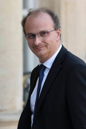 NEWS : Accueil de Javier Milei par Emmanuel Macron - Paris - 01 10 2026 Accueil de Javier MILEI, Prà sident de la Rà publique d™Argentine, par Emmanuel Macron Prà sident de la Rà publique Francaise en prà sence de Philippe Pascal (Prà sident Paris-Aà roport) ParisFrance Copyright: xMichtofx