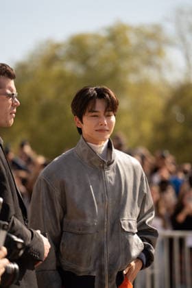IPA89217821 - Paris, France, October 2, 2026. Guests arrive at the LOEWE Spring Summer 2027 show during Paris Fashion Week. Copyright: xGINEVRAxFATARELLAx xx IPA89217821