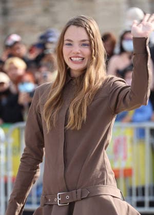 Kristine Frøseth Froseth arrives at the Loewe Women s Ready-to-Wear Spring Summer 2027 show during Paris Fashion Week (PFW) on the Esplanade Saint-Louis in Paris, France, on October 2, 2026. Denis Guignebourg, Bestimage. Arrivals at the Loewe Women’s Ready-to-Wear Spring Summer 2027 show as part of Paris Fashion Week on October 2, 2026, in Paris, France. Paris, France Copyright: xDenisxGuignebourgx xBestimagexDenisxGuignebourgx xBestimagex