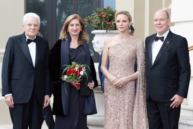 October 2, 2026, Monaco: Il Presidente della Repubblica Sergio Mattarella e la Sig.ra Laura presso l Opera Garnier, con S.A.S. il Principe, Alberto II di Monaco, e S.A.S. la Principessa, Charlene di Monaco, 2 ottobre 2026 ANSA Francesco Ammendola - Ufficio per la Stampa e la Comunicazione della Presidenza della Repubblica. +++ UFFICIO STAMPA +++ FOTO NON IN VENDITA - DA USARE SOLO PER FINI GIORNALISTICI +++ NPK +++ An handout picture, provided by Quirinale press office, shows the President of the italian Republic, Sergio Mattarella, and Mrs. Laura at the Opà ra Garnier with H.S.H. Prince Albert II of Monaco and H.S.H. Princess Charlene of Monaco, October 2, 2026. ANSA Francesco Ammendola Press and Communication Office of the P - ZUMAa110 20261002_zaf_a110_036 Copyright: xQuirinalexPressxOfficex
