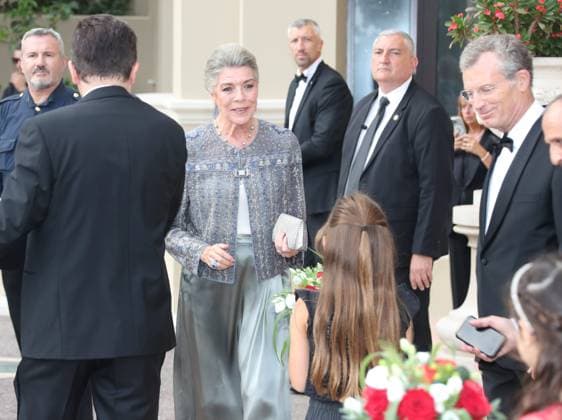 President Sergio Mattarella in Monaco PHOTOPQR NICE MATIN Cyril Dodergny Monaco Oct. 2, 2026 Monaco, Oct. 2, 2026 In front of the Monte Carlo Opera House Arrival of Princess Caroline of Monaco, Oct. 2, 2026 State visit by Italian President Sergio Mattarella; meeting with the princely family upon his arrival at the palace in Monaco, France Copyright: xPHOTOPQR NICExMATIN MAXPPPxCyrilxDodergnyx 20261002NIM2640 20261002NIM2640