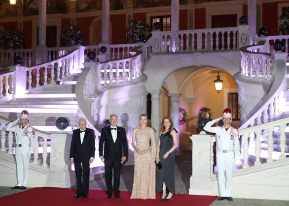 President Sergio Mattarella in Monaco PHOTOPQR NICE MATIN Cyril Dodergny Monaco Oct. 2, 2026 Monaco, Oct. 2, 2026 Cours d’Honneur of the Prince’s Palace Arrival of President Mattarella and his daughter, welcomed by Prince Albert II and Princess Charlene for dinner at the Palace, Monaco, Oct. 2, 2026. State visit of Italian President Sergio Mattarella, meeting the princely family upon his arrival at the Palace in Monaco, France Copyright: xPHOTOPQR NICExMATIN MAXPPPxCyrilxDodergnyx 20261002NIM2877 20261002NIM2877