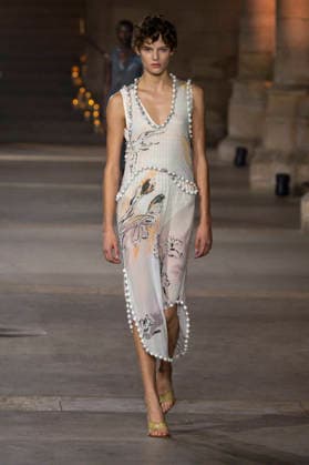 Victoria Beckham Women s Ready-to-Wear Spring Summer 2027 Collection Fashion Show during Paris Fashion Week, on October 2, 2026, in Paris, Bestimage Victoria Beckham Fashion Show Women s Ready-to-Wear Spring Summer 2027 Collection during Paris Fashion Week, on October 2, 2026, in Paris, France Paris France Copyright: xAgencex xBestimagexAgencex xBestimagex