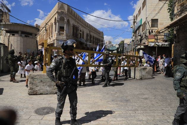 Israeli forces raid Hebron on Sukkot holiday HEBRON, WEST BANK, PALESTINE - OCTOBER 03: Israeli soldiers restrict the movement of Palestinians and take security measures as they raid the Old Town on the occasion of Sukkot feast in Hebron, West Bank, Palestine on October 03, 2026. Amer Shallodi Anadolu Hebron West Bank. Editorial use only. Please get in touch for any other usage. Copyright: x2026xAnadoluxAmerxShallodix