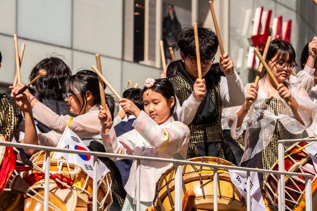 October 3, 2026, New York, New York, USA: Participants at the 2026 NYC Korean Parade play drums in traditional garb. New York USA - ZUMAh214 20261003_znp_h214_046 Copyright: xSDxHerzogx