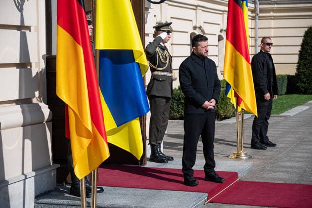 Ukraine Volodymyr Zelenskyi - German Chancellor Friedrich Merz meeting in Kyiv KYIV, UKRAINE - OCTOBER 04: President of Ukraine Volodymyr Zelenskyi attends a meeting with German Chancellor Friedrich Merz in Kyiv on October 4 2026. Danylo Antoniuk Anadolu Kyiv Ukraine. Editorial use only. Please get in touch for any other usage. Copyright: x2026xAnadoluxDanyloxAntoniukx