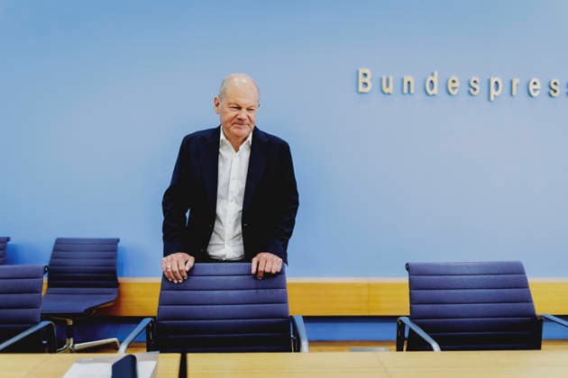 Olaf Scholz, former German Chancellor and Co-Chair of the ENSK, photographed during a press conference to introduce the North-South Commission on Development Policy in Berlin, October 5, 2026, Berlin, Germany Copyright: xFlorianxGaertnerx