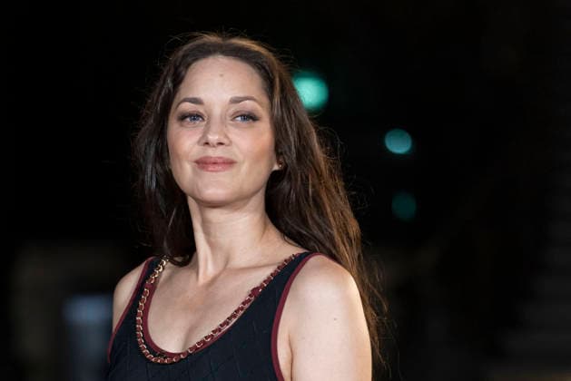 Marion Cotillard at the photocall for the Chanel Spring Summer 2027 collection at the Grand Palais in Paris on October 5, 2026. Olivier Borde, Bestimage. Photocall for the Chanel Spring Summer 2027 collection at the Grand Palais in Paris on October 5, 2026. Paris, France Copyright: xOLIVIERxBORDEx xBESTIMAGExOLIVIERxBORDEx xBESTIMAGEx