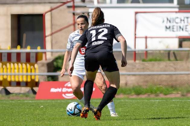 Soccer 2 Womens Bundesliga, Season 2023 2024, Matchday 24, SG 99 Andernach 1 FFC Turbine Potsdam on 12 05 2024 at the Andernach Stadium in Andernach duel between Noa Selimhodzic 1 FFC Turbine Potsdam, 21 and Leonie Krump SG 99 Andernach, 12 Important note According to the regulations of the DFL German Football League and the DFB German Football Association, it is prohibited to use or have used photographs taken in the stadium and or of the game in the form of sequential images and or video-like photo series Foto Kirchner Media TH Copyright: xKirchner-Media THx