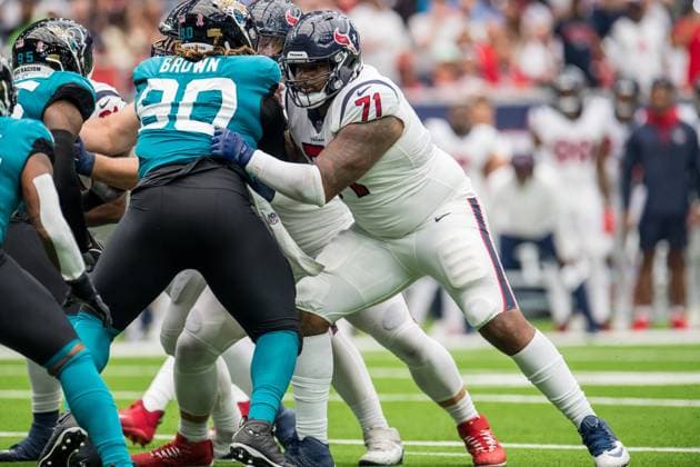 NFL, American Football Herren, USA 2021: Jaguars vs Texans SEP 12 September 12, 2021: Houston Texans offensive tackle Tytus Howard (71) blocks Jacksonville Jaguars defensive tackle Malcom Brown (90) during the 2nd quarter of an NFL football game between the Jacksonville Jaguars and the Houston Texans at NRG Stadium in Houston, TX. The Texans won the game 37 to 21...Trask Smith CSM Houston TX U.S. EDITORIAL USE ONLY Copyright: xx ZUMA-20210912_zaf_c04_705.jpg TraskxSmithx csmphototwo788742