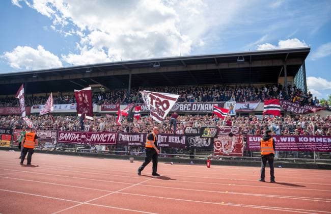 Soccer, Men, Season 2024 2025, COSY WASCH Berlin State Cup Final at Mommsenstadion, BSV Eintracht Mahlsdorf BFC Dynamo 0 2 , Fans of BFC, 24 05 2025, Copyright: xMatthiasxKochx