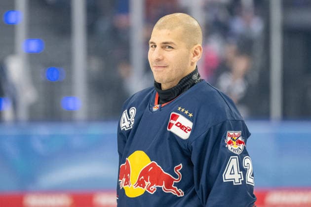 Yasin Ehlitz 42 EHC Red Bull Muenchen , EHC Red Bull Muenchen vs ERC Ingolstadt, PENNY DEL, Main Round, Matchday 25, 05 12 2025 Muenchen Bayern Germany Copyright: xkolbert-press UlrichxGamelx