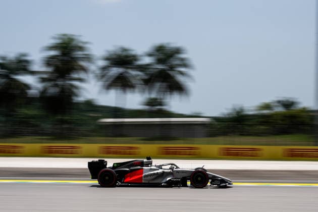 F1 - BAHRAIN GRAND PRIX IN MALAYSIA 2026 27 HULKENBERG Nico (ger), Audi F1 Team , action during the 2026 Formula 1 Bahrain Grand Prix in Malaysia, 16th round of the 2026 Formula One World Championship, WM, Weltmeisterschaft from October 2 to 4, 2026 on the Sepang International Circuit, in Sepang, Malaysia - SepangMalaysia Copyright: xALBERTOxVIMERCATIx