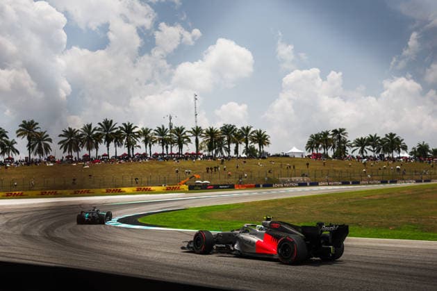 F1 - BAHRAIN GRAND PRIX IN MALAYSIA 2026 05 BORTOLETO Gabriel (bra), Audi F1 Team R26, action during the 2026 Formula 1 Bahrain Grand Prix in Malaysia, 16th round of the 2026 Formula One World Championship, WM, Weltmeisterschaft from October 2 to 4, 2026 on the Sepang International Circuit, in Sepang, Malaysia - SepangMalaysia Copyright: xANTONINxVINCENTx