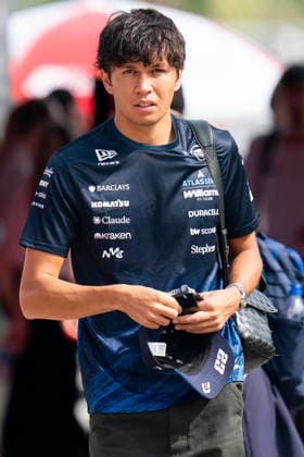 FORMULA 1 BAHRAIN GRAND PRIX IN MALAYSIA 2026 Alexander Albon (THA) 23 Williams F1 Team arriving for practice during the Formula 1 Gulf Air Bahrain Grand Prix in Malaysia 2026, Round 16 of the 2026 Formula 1 World Championship, WM, Weltmeisterschaft from 2nd - 4th October 2026 at Sepang International Circuit, Sepang, Malaysia. Credit: Robbie Hoad Every Second Media Editorial use only. All images are copyright Every Second Media Limited. No images may be reproduced without prior permission. Copyright: xIMAGO EveryxSecondxMediax ESM-2195-0194 RobbiexHoadx xEveryxSecondxMediax