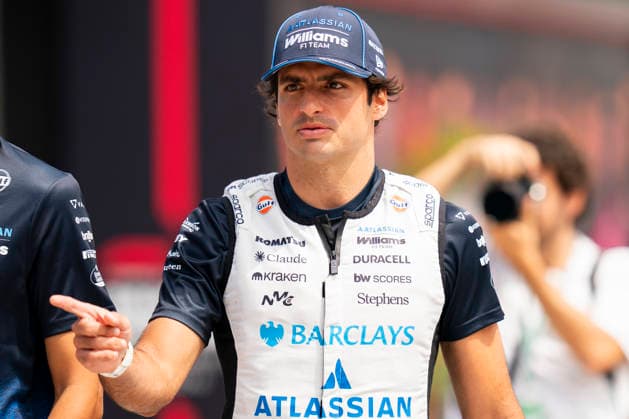 FORMULA 1 BAHRAIN GRAND PRIX IN MALAYSIA 2026 Carlos Sainz (SPA) 55 Williams F1 Team in the paddock during the Formula 1 Gulf Air Bahrain Grand Prix in Malaysia 2026, Round 16 of the 2026 Formula 1 World Championship, WM, Weltmeisterschaft from 2nd - 4th October 2026 at Sepang International Circuit, Sepang, Malaysia. Credit: Robbie Hoad Every Second Media Editorial use only. All images are copyright Every Second Media Limited. No images may be reproduced without prior permission. Copyright: xIMAGO EveryxSecondxMediax ESM-2195-0255 RobbiexHoadx xEveryxSecondxMediax
