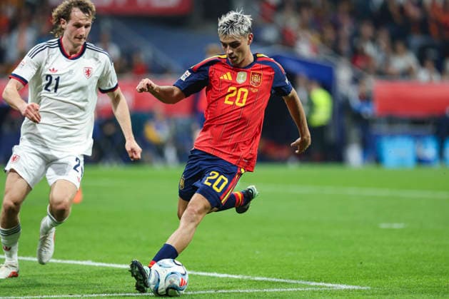 October 3, 2026, Oviedo, Asturias, Spain: Pedri of Spain in action during the UEFA Nations League 2026 27 group phase match between Spain and Czech Republic at Carlos Tartiere stadium on October 03, 2026, in Oviedo, Spain. Oviedo Spain - ZUMAa181 20261003_zaa_a181_110 Copyright: xIrinaxR.xHx