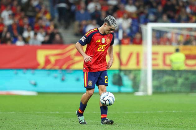 October 3, 2026, Oviedo, Asturias, Spain: Pedri of Spain controls the ball during the UEFA Nations League 2026 27 group phase match between Spain and Czech Republic at Carlos Tartiere stadium on October 03, 2026, in Oviedo, Spain. Oviedo Spain - ZUMAa181 20261003_zaa_a181_112 Copyright: xIrinaxR.xHx