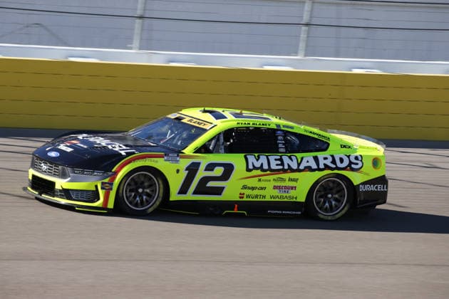 LAS VEGAS, CA - OCTOBER 03: Ryan Blaney ( 12 Team Penske Menards Duracell Ford) during qualifying for the South Point 400 NASCAR, Motorsport, USA Cup Series Playoffs race on October 3, 2026, at Las Vegas Motor Speedway in Las Vegas, NV. (Photo by Matthew Bolt LVMS Icon Sportswire) AUTO: OCT 03 NASCAR Cup Series Playoffs South Point 400 EDITORIAL USE ONLY Icon26100304814