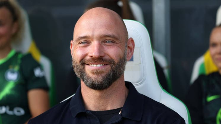 VfL vs. HSV, Women s Bundesliga, Wolfsburg, October 4, 2026, Soccer, Women, Google Pixel Bundesliga, 2026–2027 Season, VfL Wolfsburg vs. Hamburger SV, Head Coach Stephan Lerch, VfL Wolfsburg, AOK Stadium, Lower Saxony, Germany