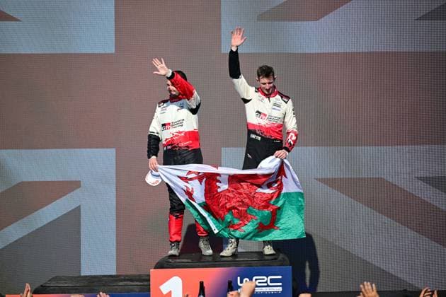 FIA WRC, Motorsport Rallye, WM 2026: Rally Italia Sardegna - Day 4 Elfyn Evans (GBR) and Scott Martin (GBR) become the new WRC champions during the FIA WRC RALLY ITALIA SARDEGNA in Alghero, Italy on 1-4 October, 2026. Alghero Sardinia Italy Copyright: xFedericoxManonix originalFilename:manoni-notitle261004_npWnY