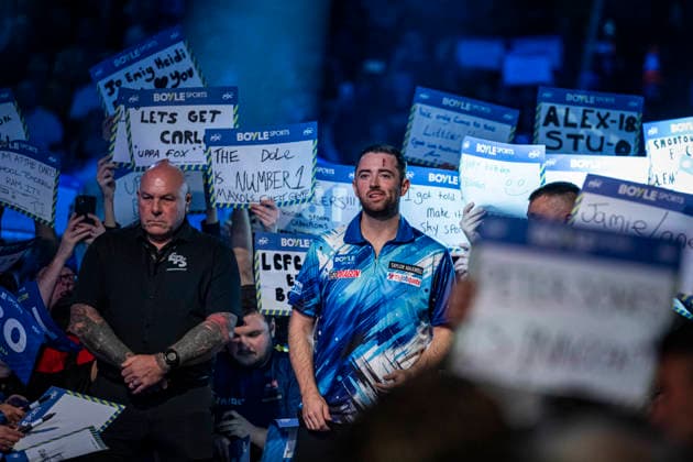 RECORD DATE NOT STATED 4th October 2026; Mattioli Arena, Leicester, England; PDC World Grand Prix Darts, World Grand Prix, Final Day; Luke Humphries is introduced to the fans before the start of his final match against Gerwyn Price GodfreyxPitt