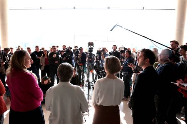 Felix Banaszak, Co-Chair Buendnis 90 Die Gruenen, Franziska Brantner, Co-Chair Buendnis 90 Die Gruenen, Katharina Droege, Co-Chair Buendnis 90 Die Gruenen Bundestag faction, Britta Hasselmann, Co-Chair Buendnis 90 Die Gruenen Bundestag faction, joint statement by the Federal Executive Committee and the Bundestag faction of the Greens, DEU, Berlin, 10 03 20