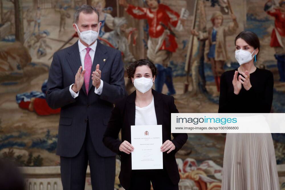 Spain s King Felipe VI (L) and Queen Letizia (R) give King Juan Carlos Award to motorcycling rider Ana Carrasco (C) during the 2018 Spanish National Sports awarding ceremony at Pardo Palace, in Madrid, Spain, 02 March 2021. Spain s Royal couple gives 2018 Spanish National Sports Awards 2018 !ACHTUNG: NUR REDAKTIONELLE NUTZUNG!