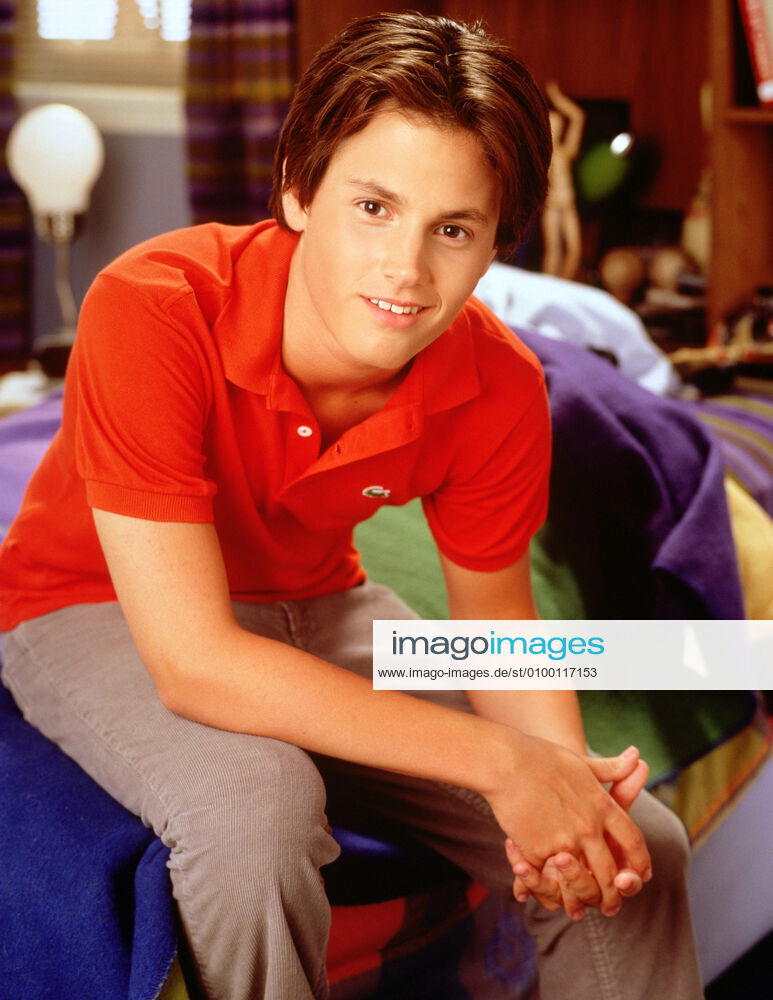 DO OVER, Penn Badgley, 2002 Courtesy Everett Collection !ACHTUNG AUFNAHMEDATUM GESCHÄTZT! PUBLICATIONXNOTxINxCANxCHNxFRAxITAxJPNxNORxPOLxRUSxESPxUKxUSA