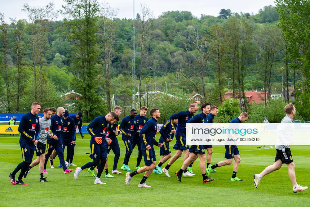 Players of Sweden during a training session with the Swedish national football team on May 25, 2021 in Bastad Photo Ludvig Thunman BILDBYRAN kod LT LT0166 fotboll football soccer fotball landskamp träning practice training sverige sweden sverige a bbeng,