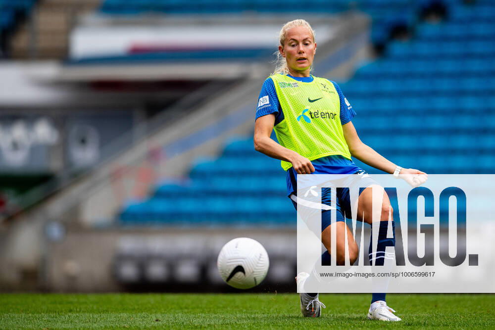 Guro Bergsvand of the Norwegian women s national football team during a training session on September 15, 2021 in Oslo Photo Vegard Wivestad Grott BILDBYRAN kod VG VG0167 fotboll football soccer fotball vm kval kval fifa women s world cup qualifier qualifier träning practice training training norge norway dam bbeng,